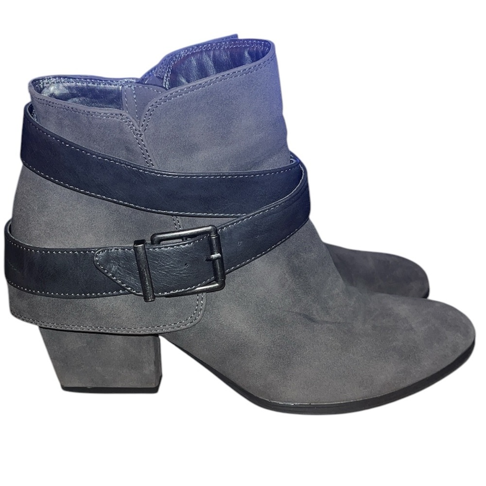 Gray Ankle Boots with darker gray Straps - Picture 3 of 7